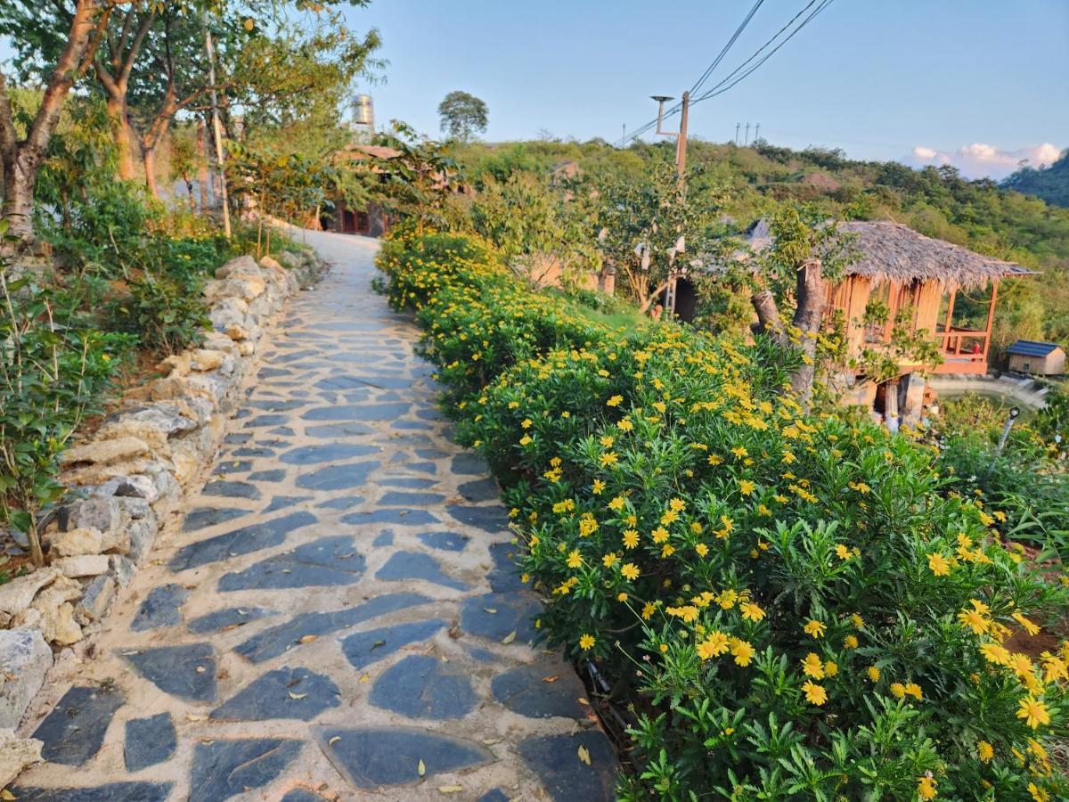 Apartamento Moc Chau Peachy Garden Exterior foto